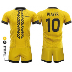 TRIANGLE BY AVOSMARQUES